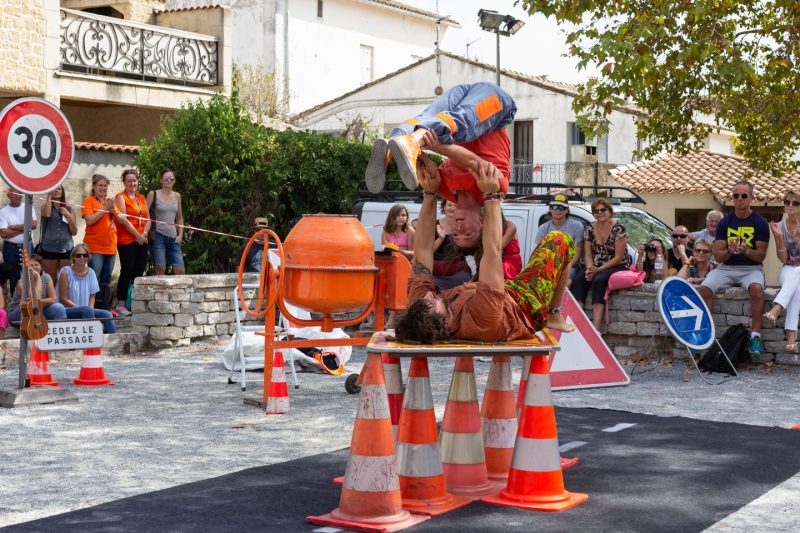 Sous l'chantier, la plage - Cie En Corps en l'Air